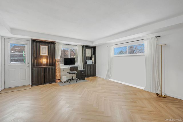 7 Seneca Drive, Commack, NY 11725