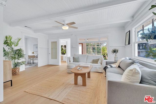 2821 2nd Street, Santa Monica, CA 90405