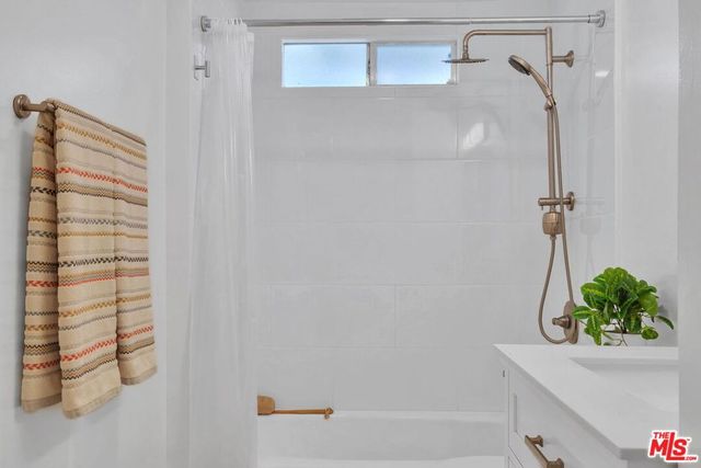 2821 2nd Street, Santa Monica, CA 90405