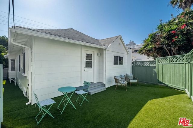 2821 2nd Street, Santa Monica, CA 90405