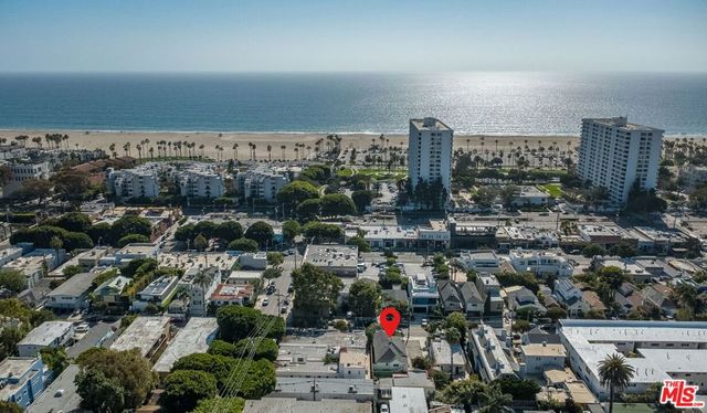 2821 2nd Street, Santa Monica, CA 90405