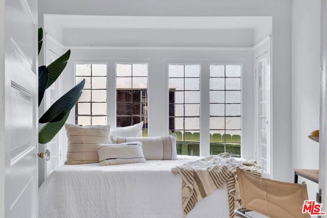2821 2nd Street, Santa Monica, CA 90405