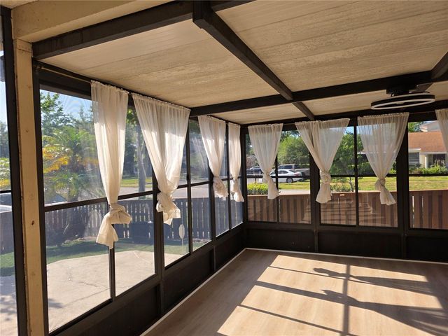 14602 PINE GLEN CIRCLE, Lutz, FL 33559