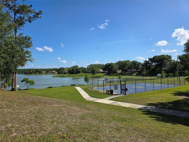 14602 PINE GLEN CIRCLE, Lutz, FL 33559
