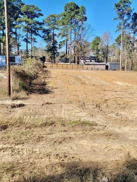 Lot 17 & 18 Old Groveton Road S, Onalaska, TX 77360