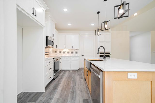 24016 Birdie Ln, Gladewater, TX 75647