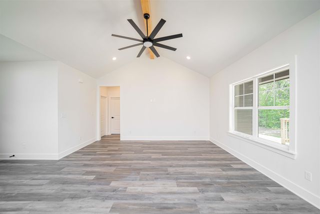 24016 Birdie Ln, Gladewater, TX 75647