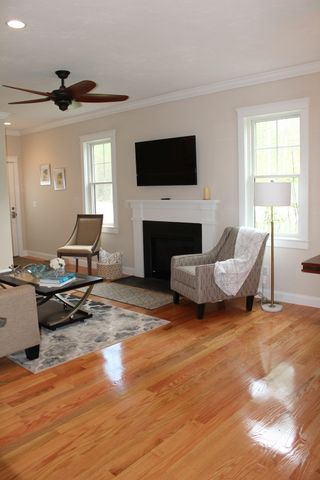 113 Compass Point Drive 92, Douglas, MA 01516