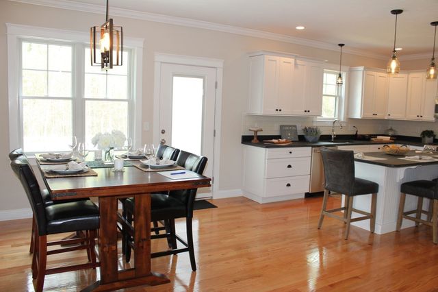 113 Compass Point Drive 92, Douglas, MA 01516