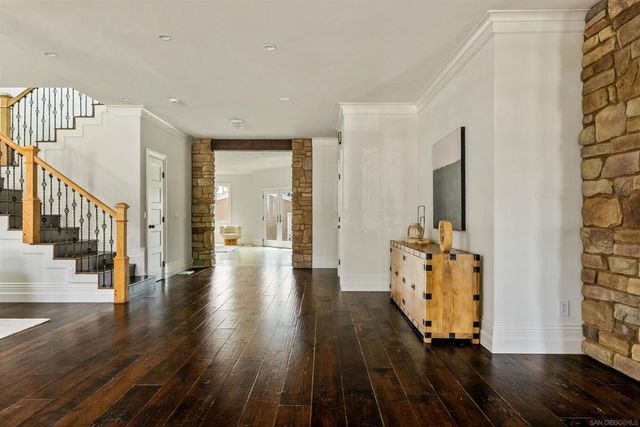 4120 Bayard St, San Diego, CA 92109