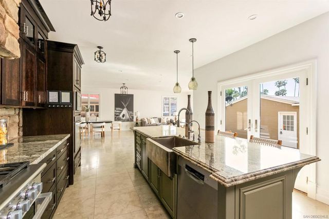 4120 Bayard St, San Diego, CA 92109