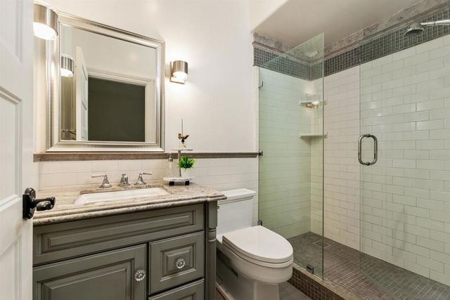 4120 Bayard St, San Diego, CA 92109