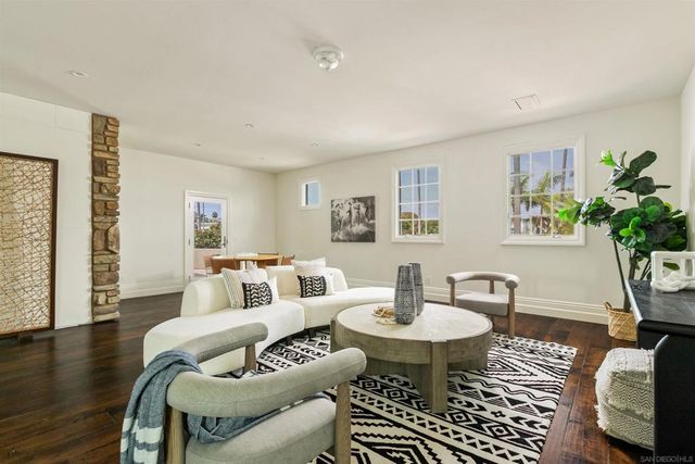 4120 Bayard St, San Diego, CA 92109
