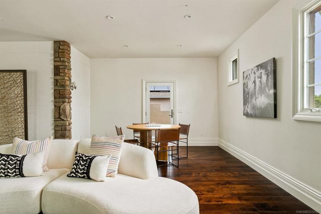 4120 Bayard St, San Diego, CA 92109
