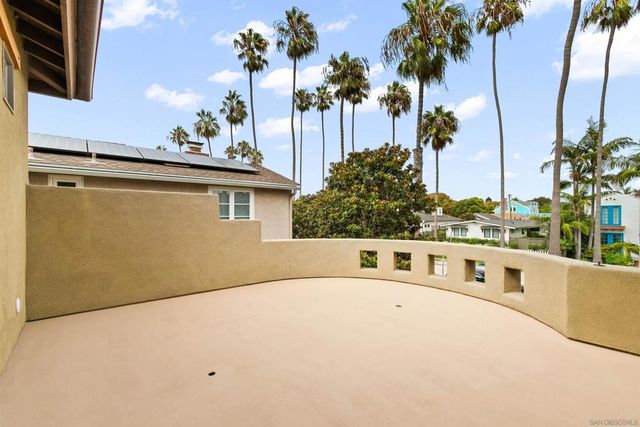 4120 Bayard St, San Diego, CA 92109