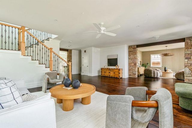 4120 Bayard St, San Diego, CA 92109