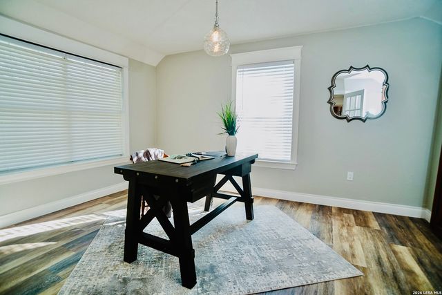 145 BOBWHITE TRL, Seguin, TX 78155