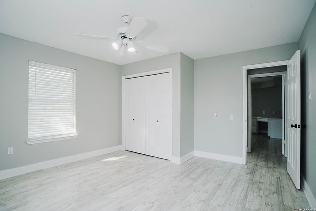 145 BOBWHITE TRL, Seguin, TX 78155