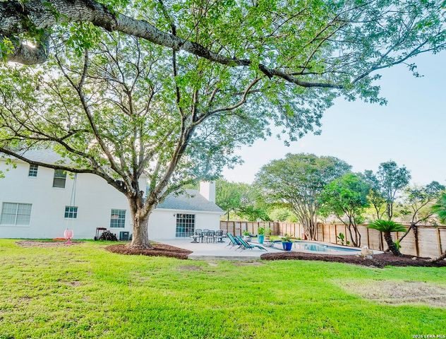 145 BOBWHITE TRL, Seguin, TX 78155