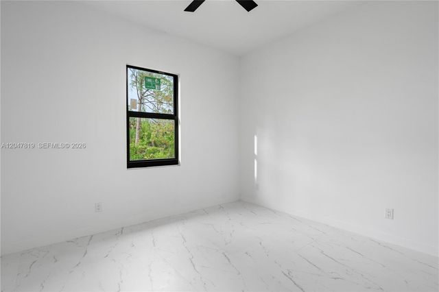 12086 Chamberlain Blvd, Port Charlotte, FL 33953