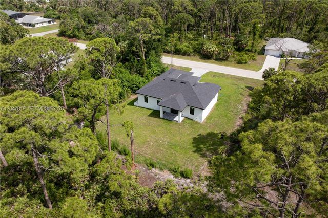 12086 Chamberlain Blvd, Port Charlotte, FL 33953