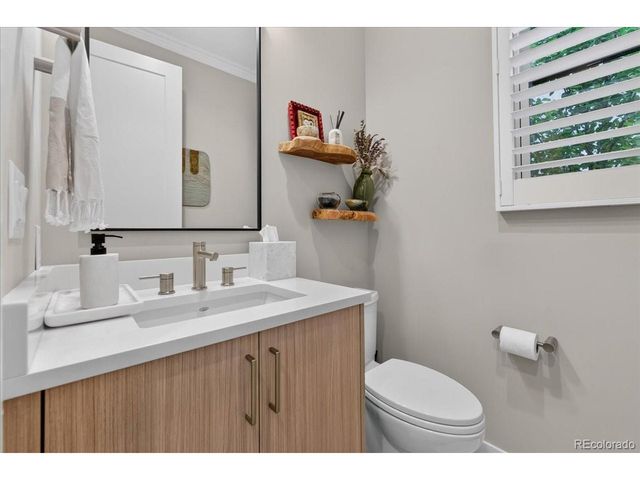 521 Adams St, Denver, CO 80206