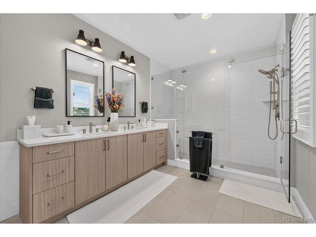521 Adams St, Denver, CO 80206