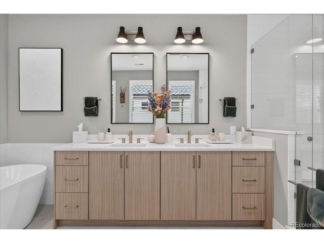 521 Adams St, Denver, CO 80206