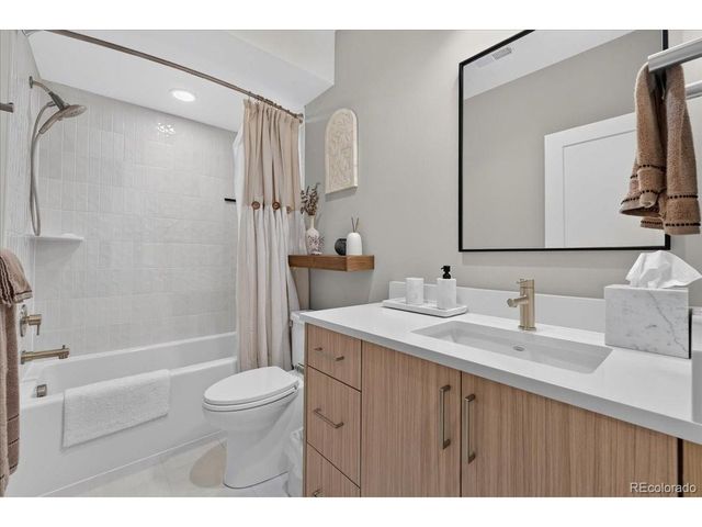 521 Adams St, Denver, CO 80206