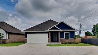 8012 Labelle Drive, Warr Acres, OK 73132