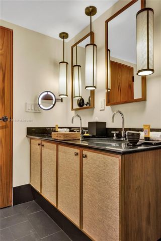 101 20th St 1805, Miami Beach, FL 33139