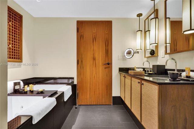 101 20th St 1805, Miami Beach, FL 33139