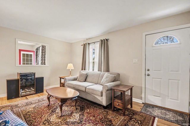 2403 Corby Boulevard, South Bend, IN 46615