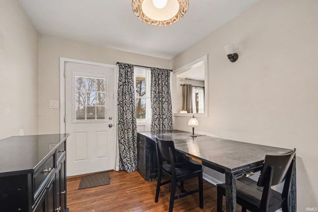 2403 Corby Boulevard, South Bend, IN 46615