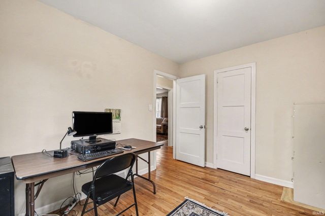 2403 Corby Boulevard, South Bend, IN 46615