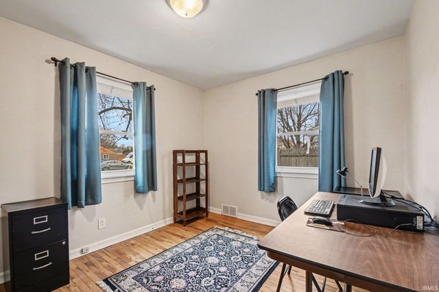 2403 Corby Boulevard, South Bend, IN 46615