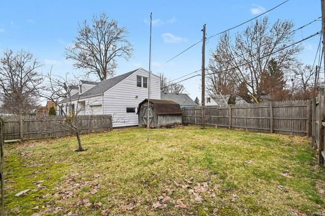 2403 Corby Boulevard, South Bend, IN 46615