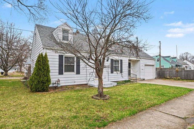 2403 Corby Boulevard, South Bend, IN 46615