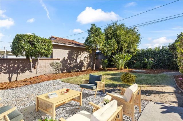 9530 Rives Avenue, Downey, CA 90240