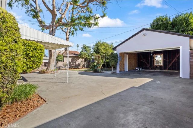 9530 Rives Avenue, Downey, CA 90240