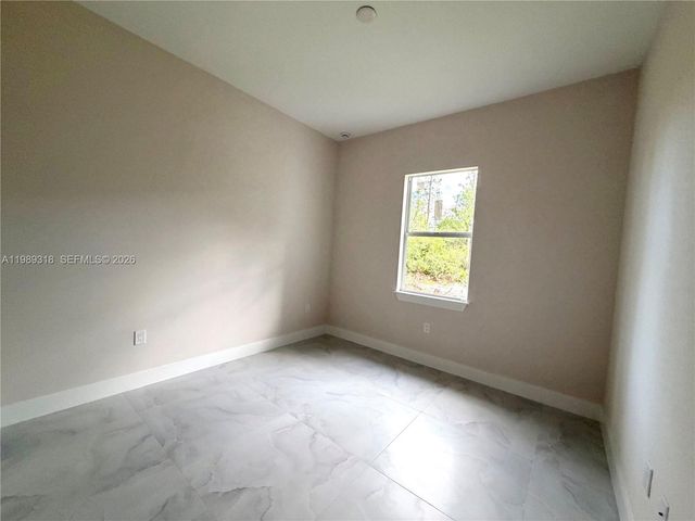 3442 66th Ave NE, Naples, FL 34120