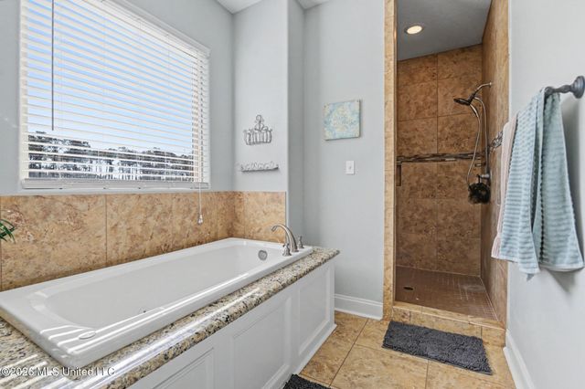 6401 Ascot Drive, Biloxi, MS 39532