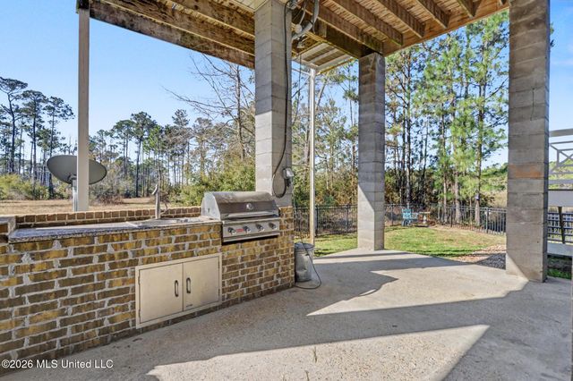 6401 Ascot Drive, Biloxi, MS 39532