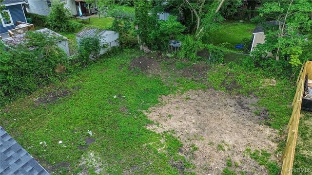 109 N Dunlop St, Petersburg, VA 23803