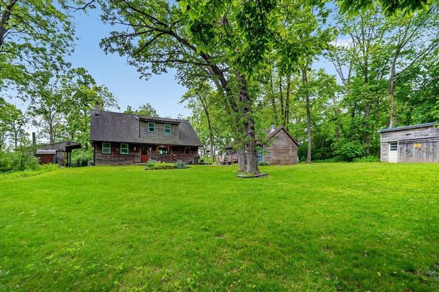 7008 Lavina Road, Dane, WI 53529
