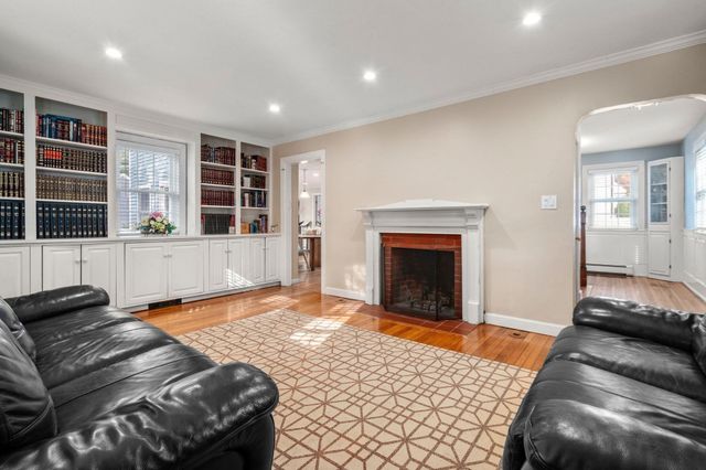65 Bernard St, Newton, MA 02461