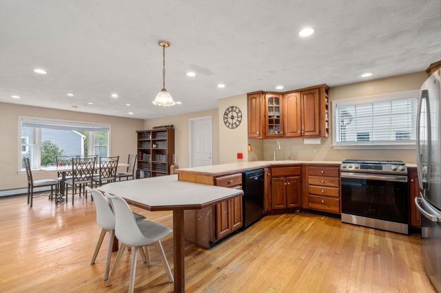 65 Bernard St, Newton, MA 02461