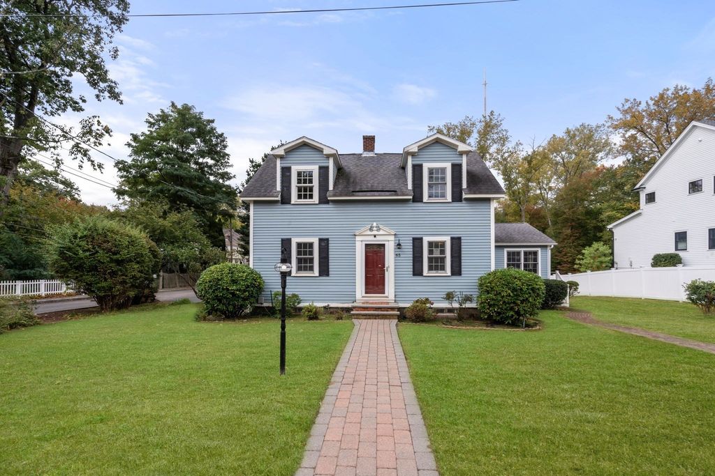 65 Bernard St, Newton, MA 02461