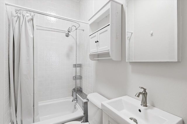 1125 WINNEBAGO AVENUE, Oshkosh, WI 54901