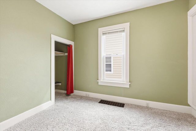 1125 WINNEBAGO AVENUE, Oshkosh, WI 54901